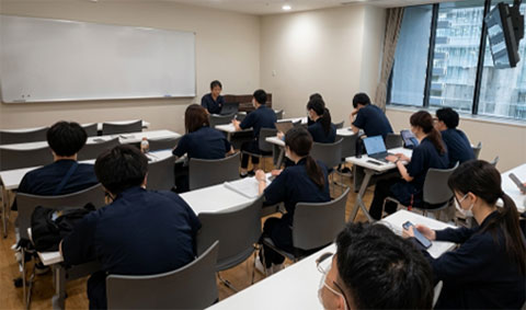 2026年度 第1回レジデント研究中間報告会の風景